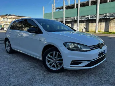 Usata VW Golf VII Executive 131 CV (96 kW) 2019 Bianco Berlina