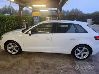 Usata Audi A3 Sport 116 CV (85 kW) 2017 Bianco Berlina