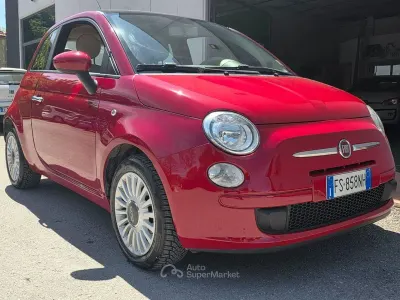 Begagnad Fiat 500 Lounge 69 HK (50 kW) 2008 Röd Sedan