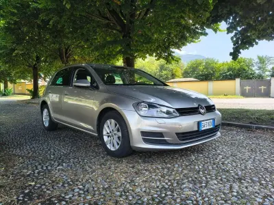 Usata VW Golf VII Comfortline 110 CV (80 kW) 2014 Grigio Berlina