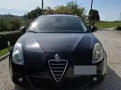 Usata Alfa Romeo Giulietta 105 CV (77 kW) 2011 Nero Utilitaria