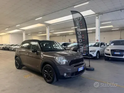 Usata Mini Cooper SD Countryman 143 CV (105 kW) 2012 Marrone SUV