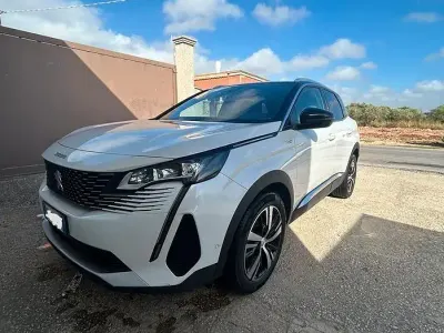 Usata Peugeot 3008 GT 131 CV (96 kW) 2021 Bianco SUV