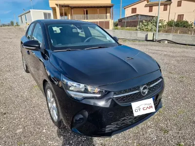 Usata Opel Corsa Edition 102 CV (75 kW) 2021 Nero Utilitaria