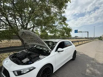 Usata Mercedes A200 163 CV (119 kW) 2021 Bianco Berlina