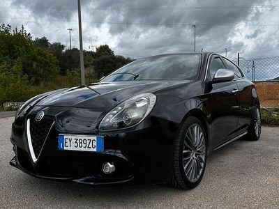 Usata Alfa Romeo Giulietta 105 CV (77 kW) 2015 Utilitaria