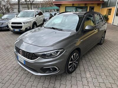 Usata Fiat Tipo Lounge 120 CV (88 kW) 2019 Grigio Station wagon
