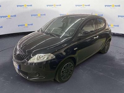 Usata Lancia Ypsilon Gold 69 CV (50 kW) 2024 Nero Utilitaria