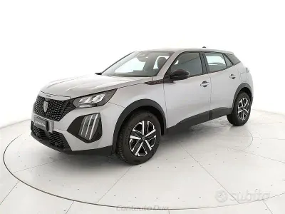 Nieuw Peugeot 2008 Style 136 PK (100 kW) 2026 Grijs SUV