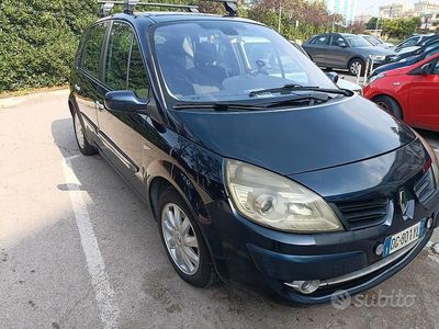 Usata Renault Scénic II 100 CV (73 kW) 2007 Blu Monovolume