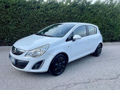 usata Opel Corsa neopatentati