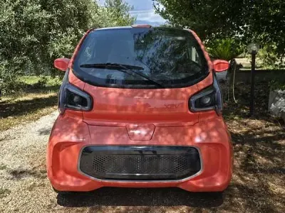 Usata XEV Yoyo 7 kW (10 CV) 2023 Arancione Utilitaria