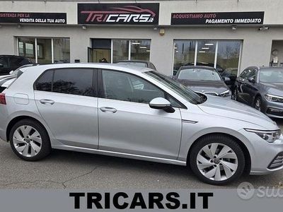 Usata VW Golf VIII Style 130 CV (95 kW) 2021 Grigio Berlina