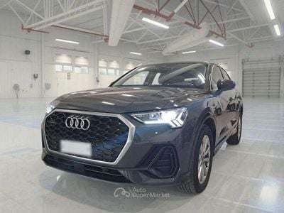 Usata Audi Q3 Sportback Business Plus 150 CV (110 kW) 2022 Grigio SUV