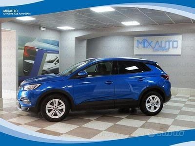 Usata Opel Grandland X Elegance 131 CV (96 kW) 2021 Blu metallizzato SUV