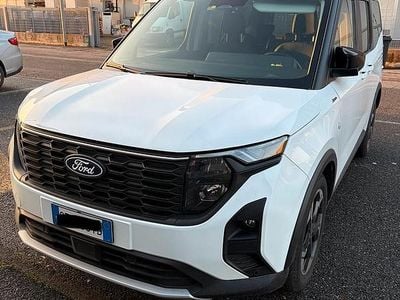 Begagnad Ford Tourneo Courier Active 126 HK (92 kW) 2025 Vit Minibuss