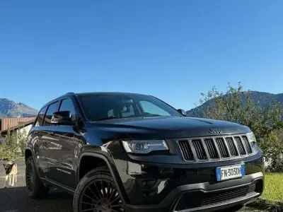 Usata Jeep Grand Cherokee Laredo 190 CV (139 kW) 2017 SUV