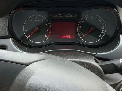 Usata Opel Corsa 90 CV (66 kW) 2017 Nero Utilitaria