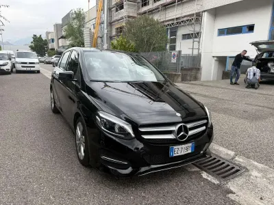 Begagnad Mercedes B200
