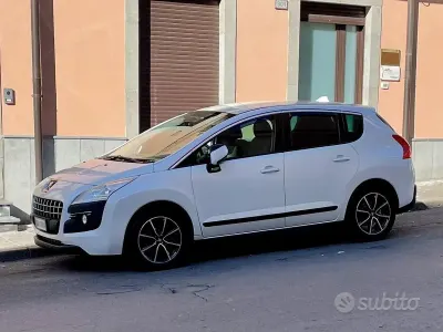 Usata Peugeot 3008 Premium 109 CV (80 kW) 2010 Station wagon