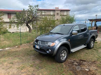 usata Mitsubishi L200 L200 2.5 DI-D 178 CV Double Cab Intense Plus