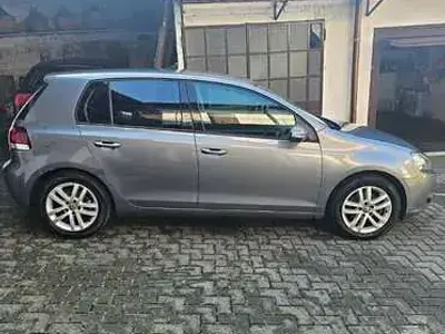 Usata VW Golf VI Highline 105 CV (77 kW) 2011 Utilitaria