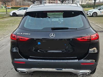 Usata Mercedes GLA200 150 CV (110 kW) 2020 Nero SUV