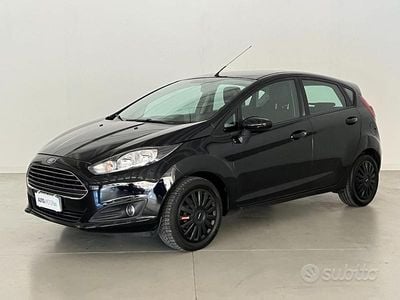Usata Ford Fiesta 60 CV (44 kW) 2013 Nero Utilitaria