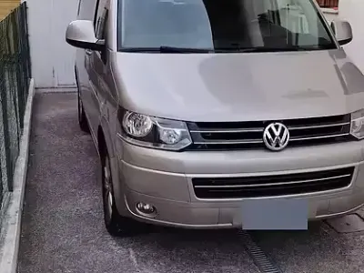 Usata VW Multivan Highline 180 CV (132 kW) 2013 Monovolume