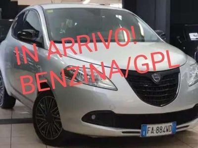 usata Lancia Ypsilon Ypsilon1.2 8v Gold c/CL ecochic Gpl Silver 69cv