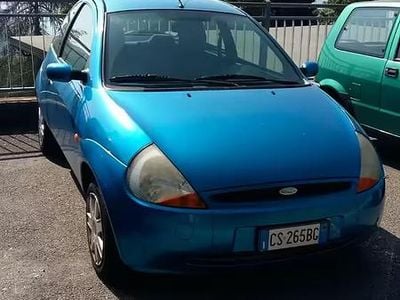 Usata Ford Ka 69 CV (50 kW) 2004 Blu Utilitaria