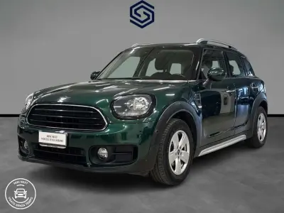Usata Mini One D Countryman Business 116 CV (85 kW) 2018 Verde SUV