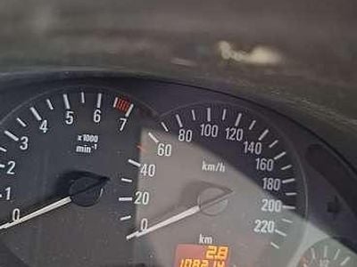 Usata Opel Corsa 75 CV (55 kW) 2002 Argento Utilitaria