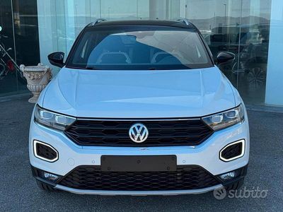 Usata VW T-Roc Advance 150 CV (110 kW) 2018 Bianco SUV