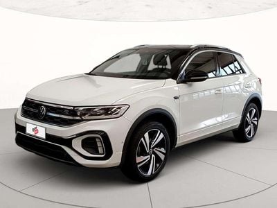 Usata VW T-Roc R-line 150 CV (110 kW) 2023 Pure white nero SUV