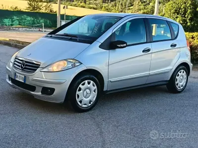 Usata Mercedes A150 Avantgarde 95 CV (69 kW) 2009 Grigio Berlina