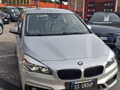 Usata BMW 216 Active Tourer Luxury Line 116 CV (85 kW) 2015 Grigio Monovolume