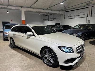Usata Mercedes E200 150 CV (110 kW) 2017 Bianco Berlina