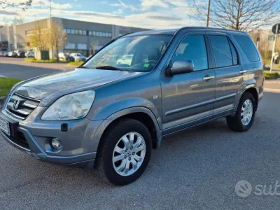 Usata Honda CR-V EX 140 CV (102 kW) 2006 Grigio SUV