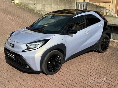 Usata Toyota Aygo X Edition-S 72 CV (52 kW) 2025 Grigio SUV