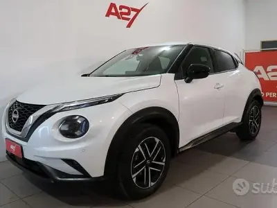 Usata Nissan Juke N-Connecta 114 CV (83 kW) 2025 Bianco SUV