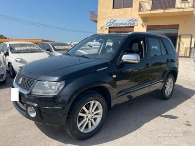 usata Suzuki Grand Vitara 4x4 "Gancio di Traino" 2010