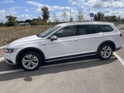 VW Passat Alltrack