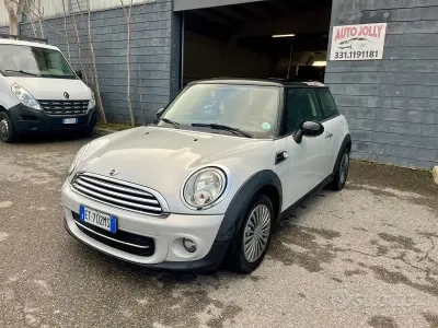 Usata Mini Cooper Coupé 143 CV (105 kW) 2013 Grigio Coupé