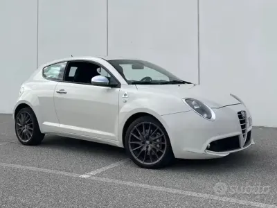 Usata Alfa Romeo MiTo Quadrifoglio Verde 170 CV (125 kW) 2013 Bianco Utilitaria