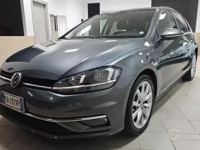 Usata VW Golf VII Executive 116 CV (85 kW) 2019 Grigio Berlina