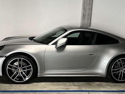 Usata Porsche 992 394 CV (289 kW) 2024 Coupé
