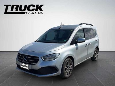 Usata Mercedes 180 116 CV (85 kW) 2023 Argento Berlina