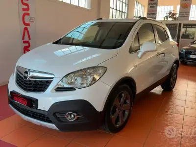 Usata Opel Mokka 131 CV (96 kW) 2013 Bianco SUV