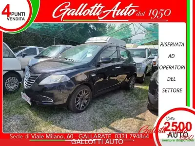 Usata Lancia Ypsilon S 84 CV (61 kW) 2013 Nero Utilitaria